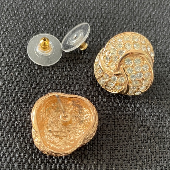 Gold and Diamond Knot Earrings - costume jewelry! - Picture 7 of 11